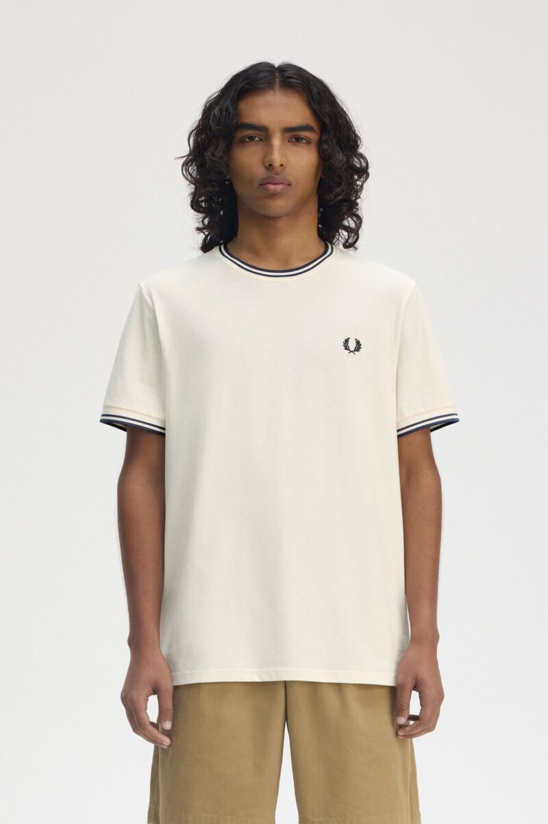 Fred Perry T-shirt con doppia riga M1588