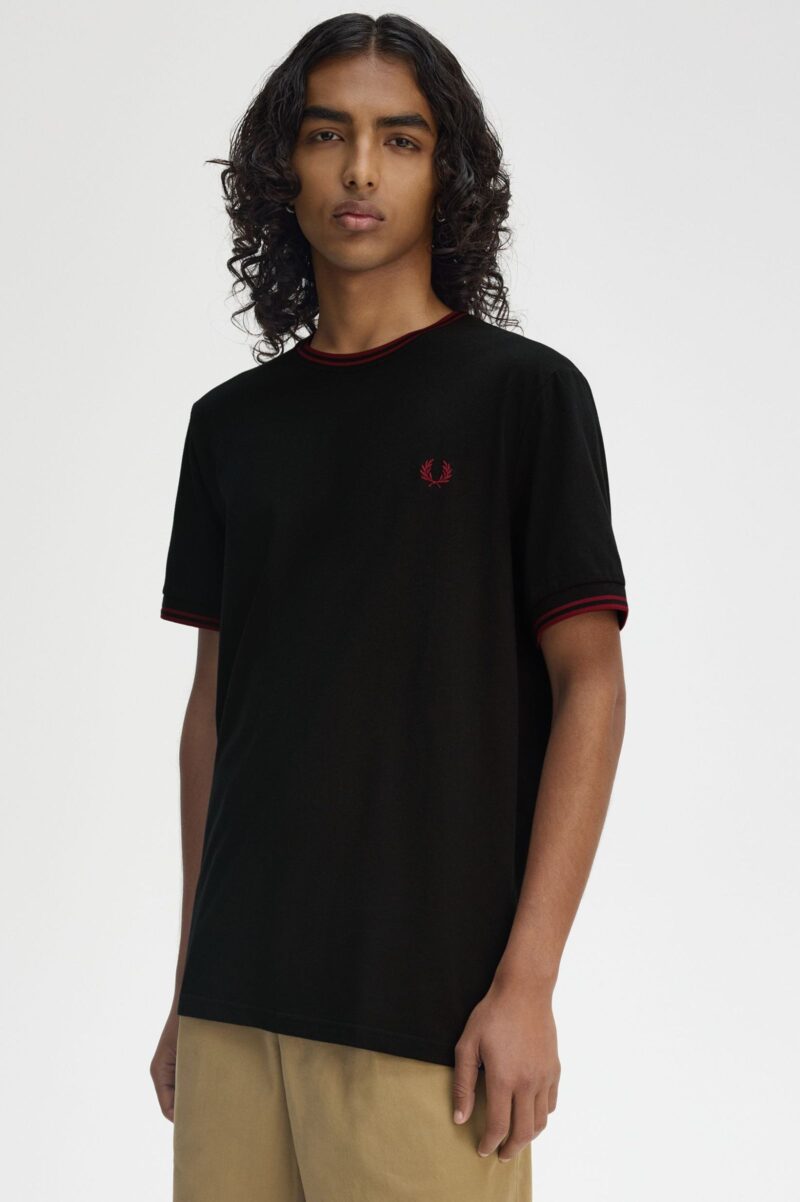 Fred Perry T-shirt con doppia riga M1588