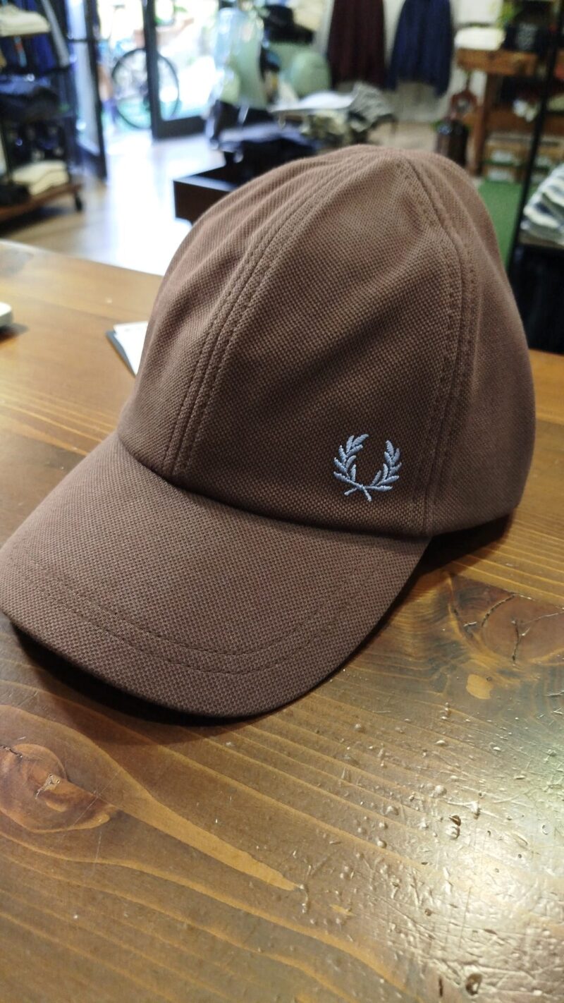 FRED PERRY Cappellino classico in piqué